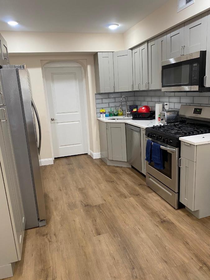 Private Room In South Philly Near Arenas! 필라델피아 외부 사진