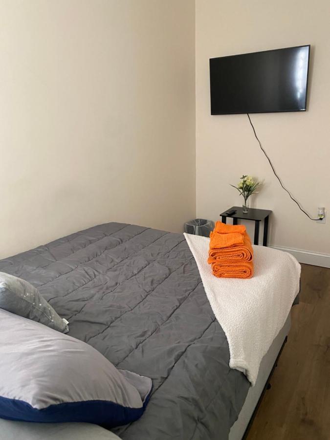 Private Room In South Philly Near Arenas! 필라델피아 외부 사진
