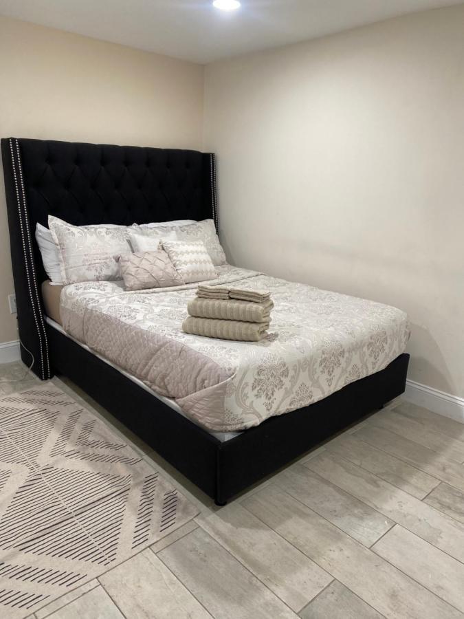 Private Room In South Philly Near Arenas! 필라델피아 외부 사진